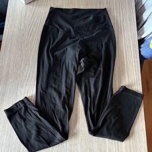 Aerie black criss cross offline leggings size M